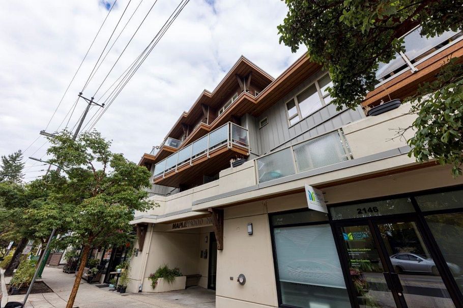 402 2138 Old Dollarton Road North Vancouver, BC - 31