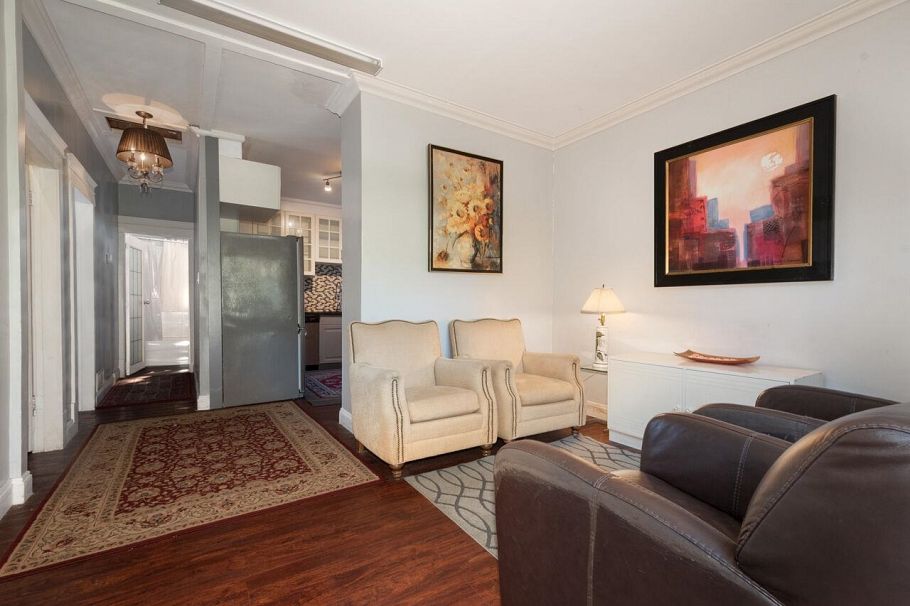 219 E 29th Street North Vancouver, BC - 5