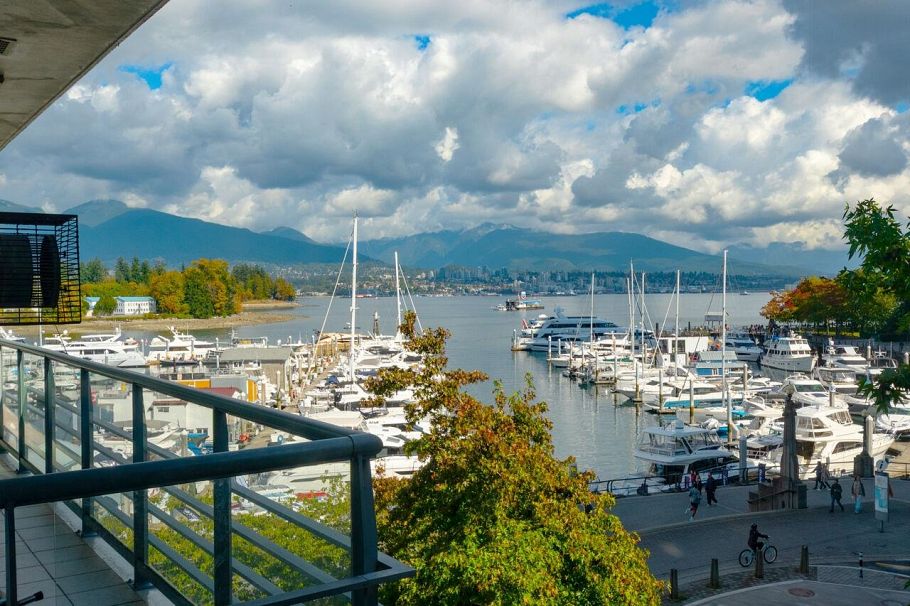 203 499 Broughton Street Vancouver, BC - 28