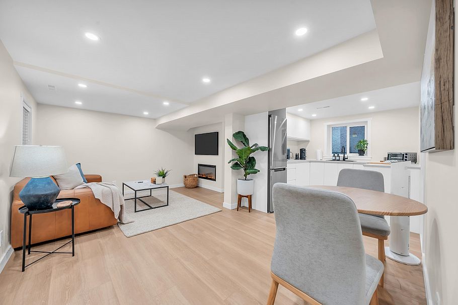853 E 20th Avenue Vancouver, BC - 23