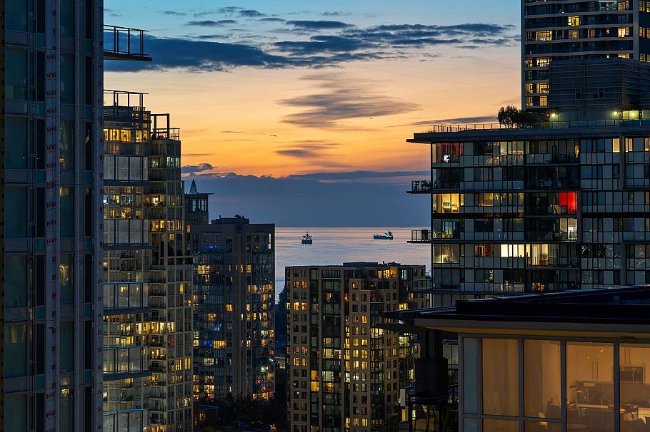 2600 1280 Richards Street Vancouver, BC - 24