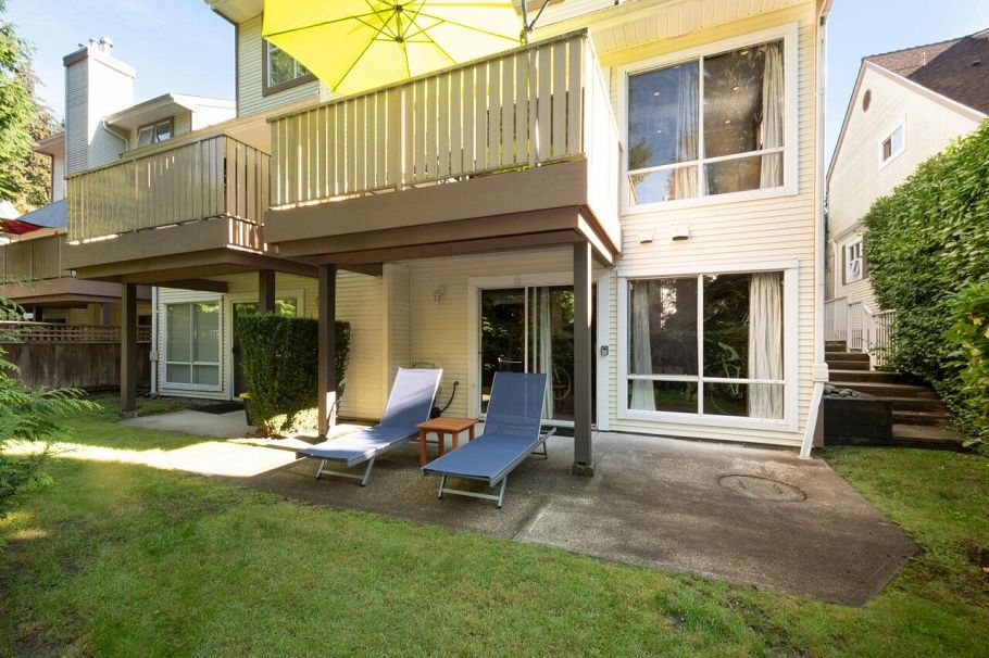 39 3939 Indian River Drive North Vancouver, BC - 36