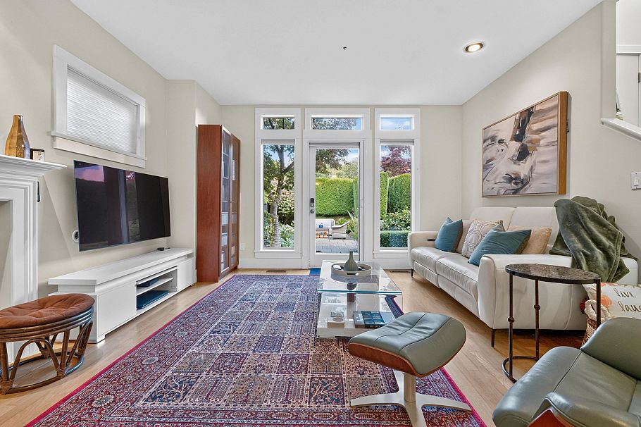 3648 W 1st Avenue Vancouver, BC - 5