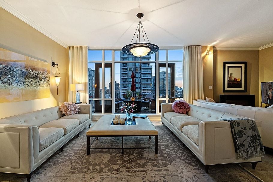 2600 1280 Richards Street Vancouver, BC - 11