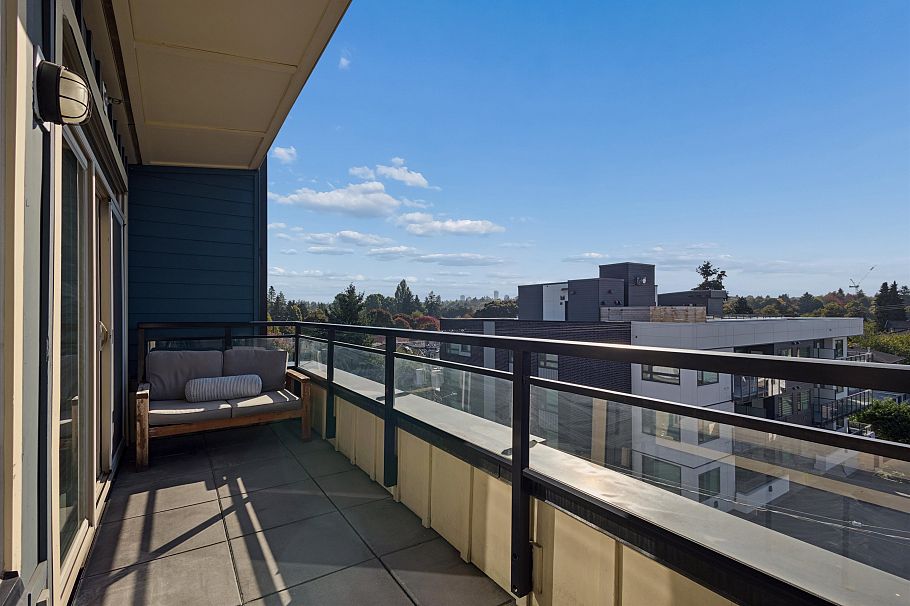 PH9 688 E 17th Avenue Vancouver, BC - 16