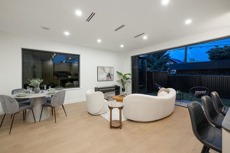 2 2145 Napier Street Vancouver, BC - 7