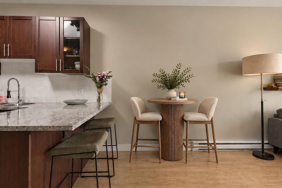 PH9 688 E 17th Avenue Vancouver, BC - 2
