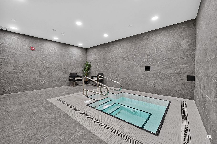 671 438 W King Edward Avenue Vancouver, BC - 22