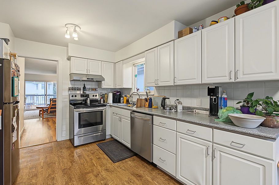 132-134 W 12th Avenue Vancouver, BC - 26