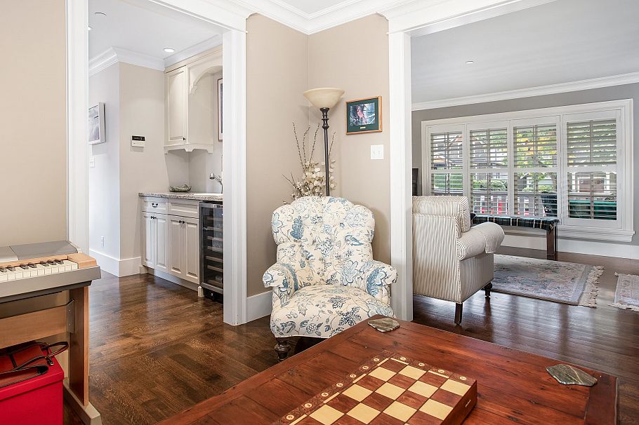 2982 W 32nd Avenue Vancouver, BC - 9