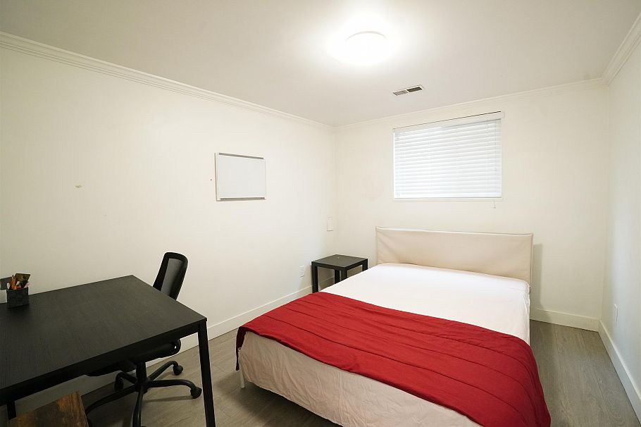 6819 Knight Street Vancouver, BC - 27