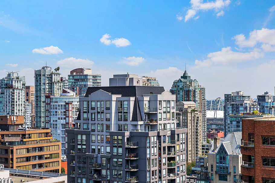 2105 1133 Hornby Street Vancouver, BC - 21