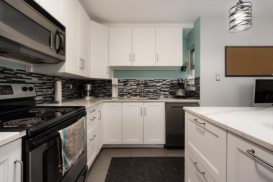 7355 Celista Drive Vancouver, BC - 8