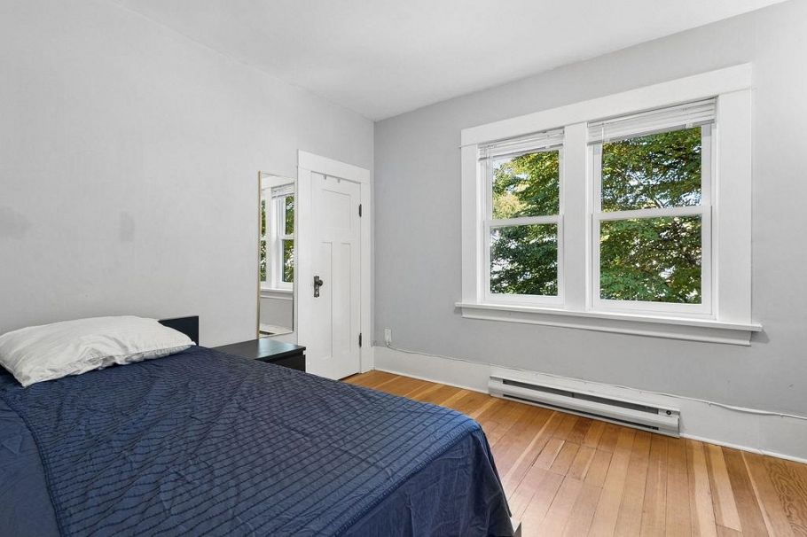 1791 E 7th Avenue Vancouver, BC - 25