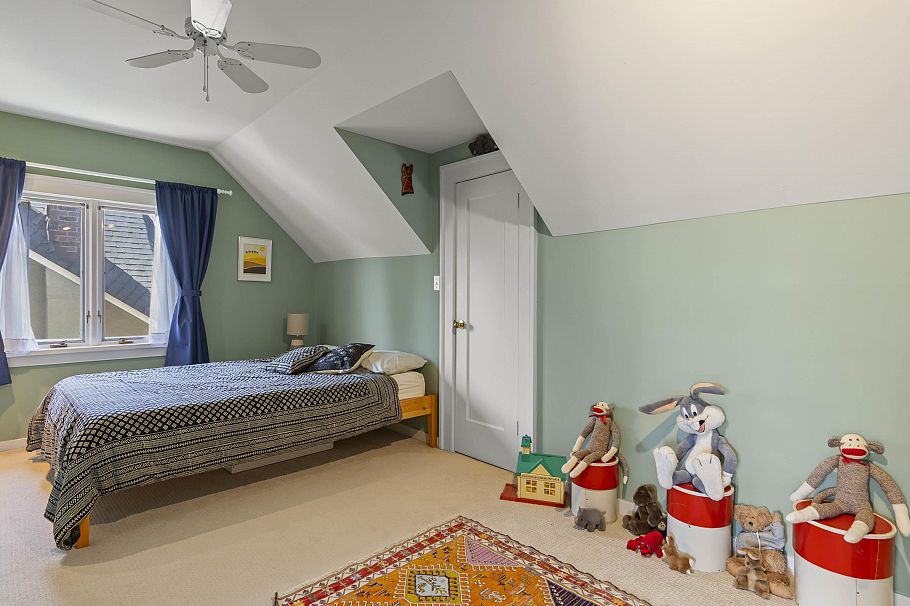 4234 W 9th Avenue Vancouver, BC - 25