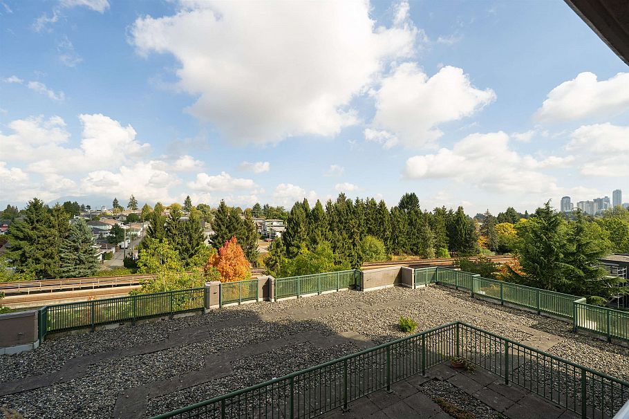 809 5189 Gaston Street Vancouver, BC - 20