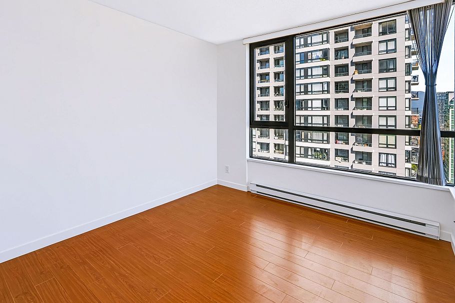 2105 977 Mainland Street Vancouver, BC - 16