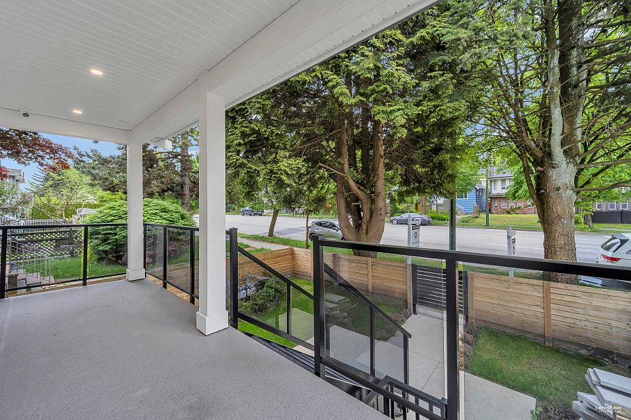 2619 Mcgill Street Vancouver, BC - 25