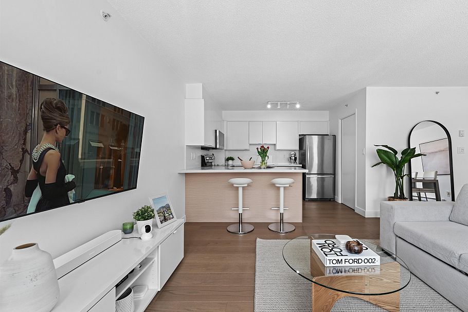 204 1633 W 8th Avenue Vancouver, BC - 13