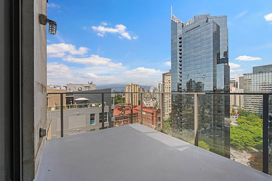 2105 1133 Hornby Street Vancouver, BC - 18