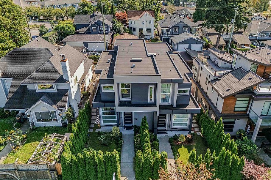 409 W Keith Road North Vancouver, BC - 15