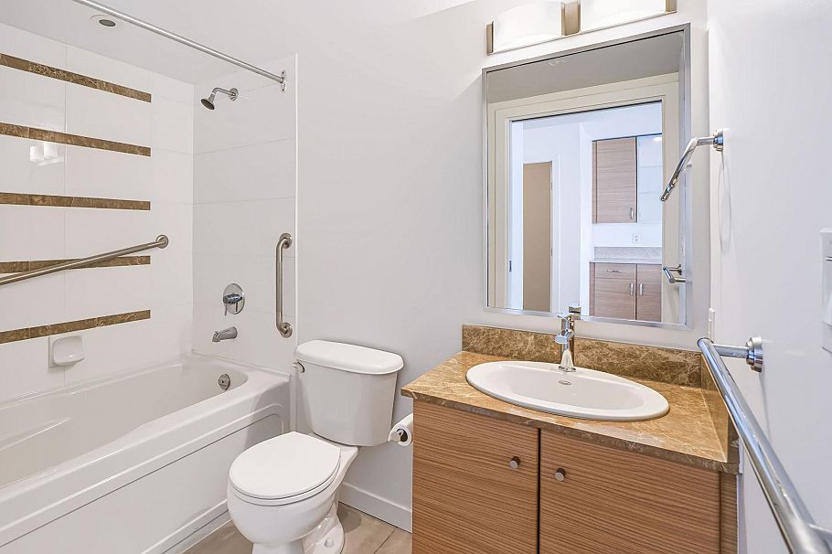2105 977 Mainland Street Vancouver, BC - 17