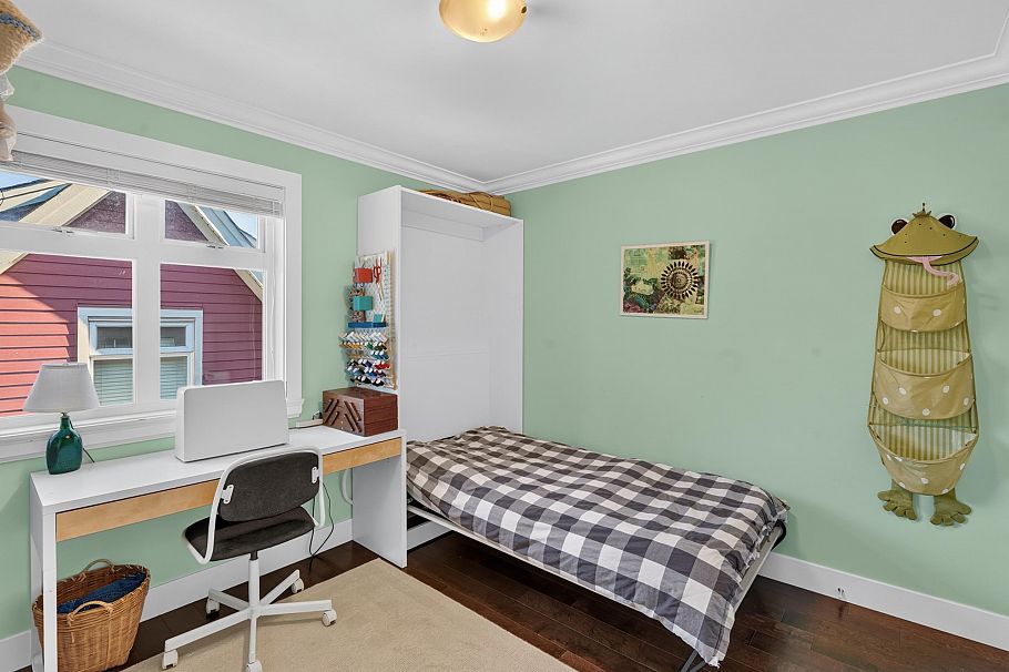 5502 Dundee Street Vancouver, BC - 21