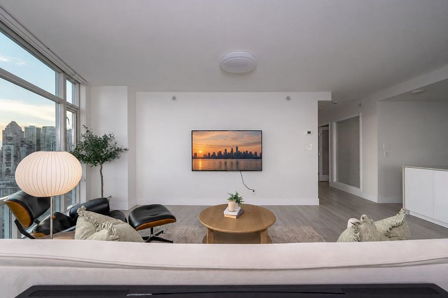 2607 198 Aquarius Mews Vancouver, BC - 7