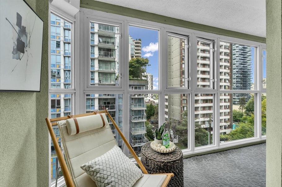 701 1010 Burnaby Street Vancouver, BC - 22