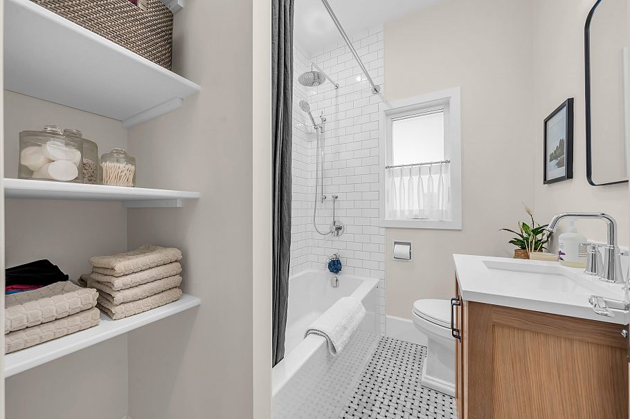 853 E 20th Avenue Vancouver, BC - 14