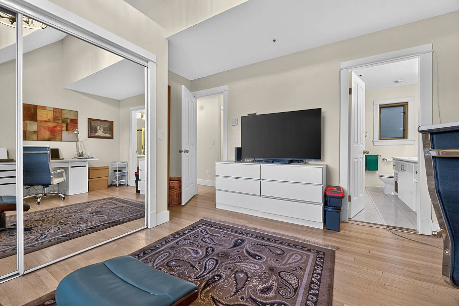3648 W 1st Avenue Vancouver, BC - 21