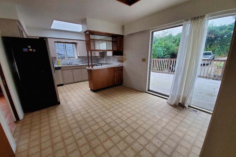 Upper 644 W 14TH STREET, North Vancouver BC V7M 1R2 North Vancouver, BC - 6