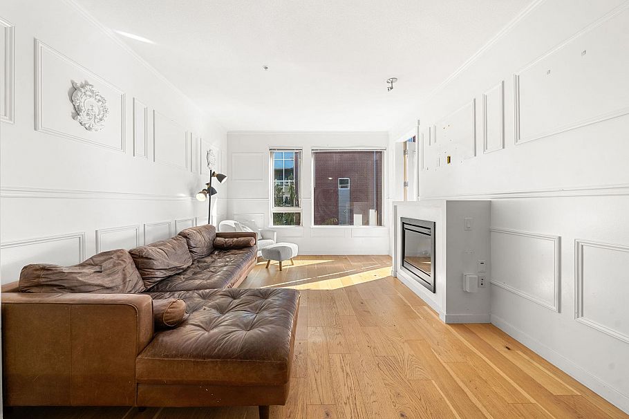 417 119 W 22nd Street North Vancouver, BC - 15