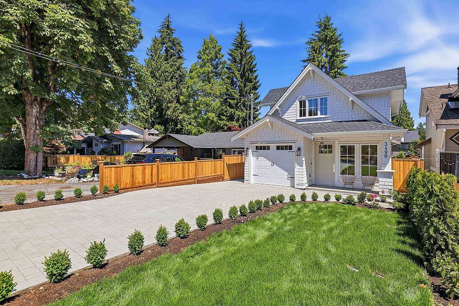 3490 Church Street North Vancouver, BC - 36