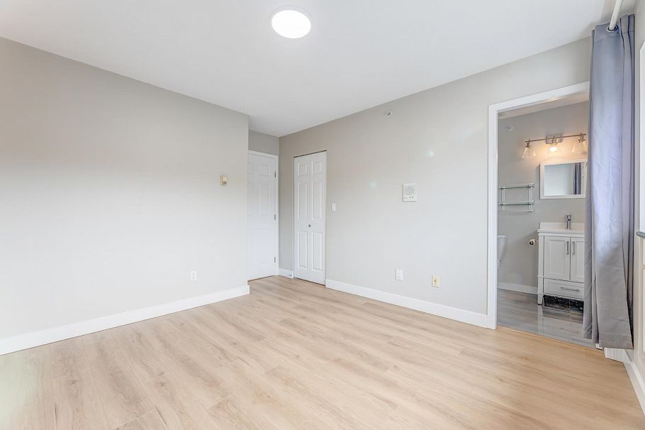 3028 E 26th Avenue Vancouver, BC - 15