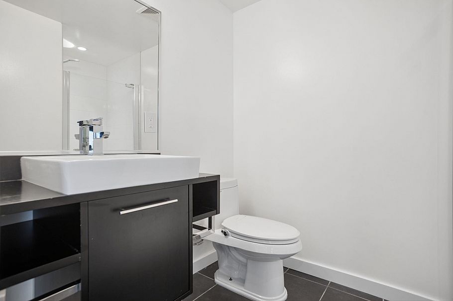 2301 689 Abbott Street Vancouver, BC - 14