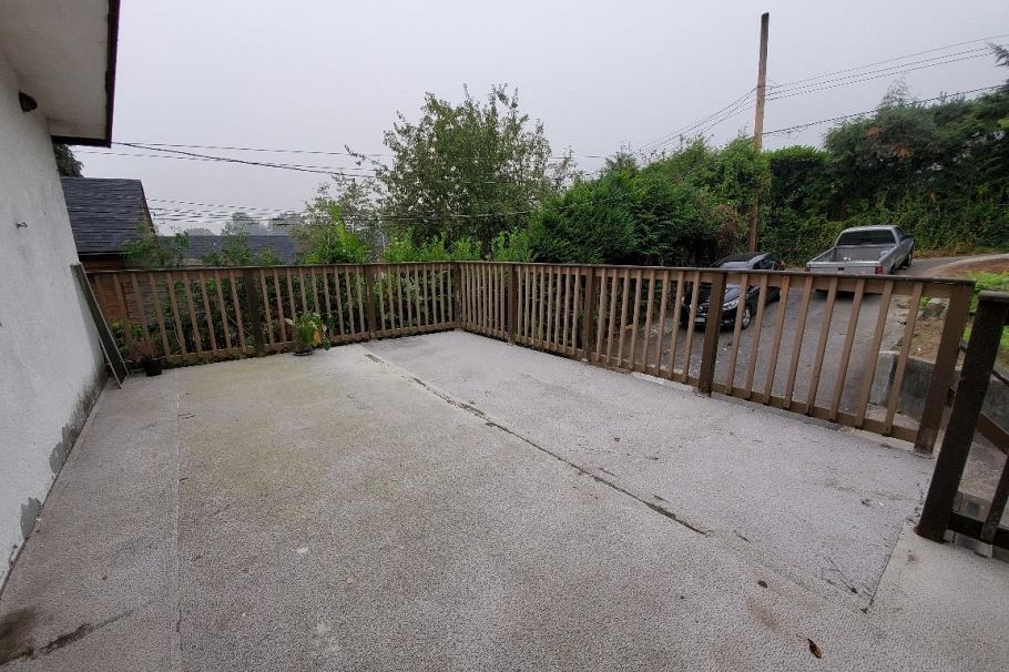 Upper 644 W 14TH STREET, North Vancouver BC V7M 1R2 North Vancouver, BC - 10