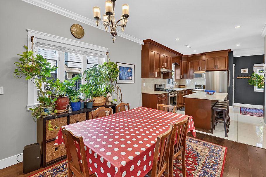 5502 Dundee Street Vancouver, BC - 8