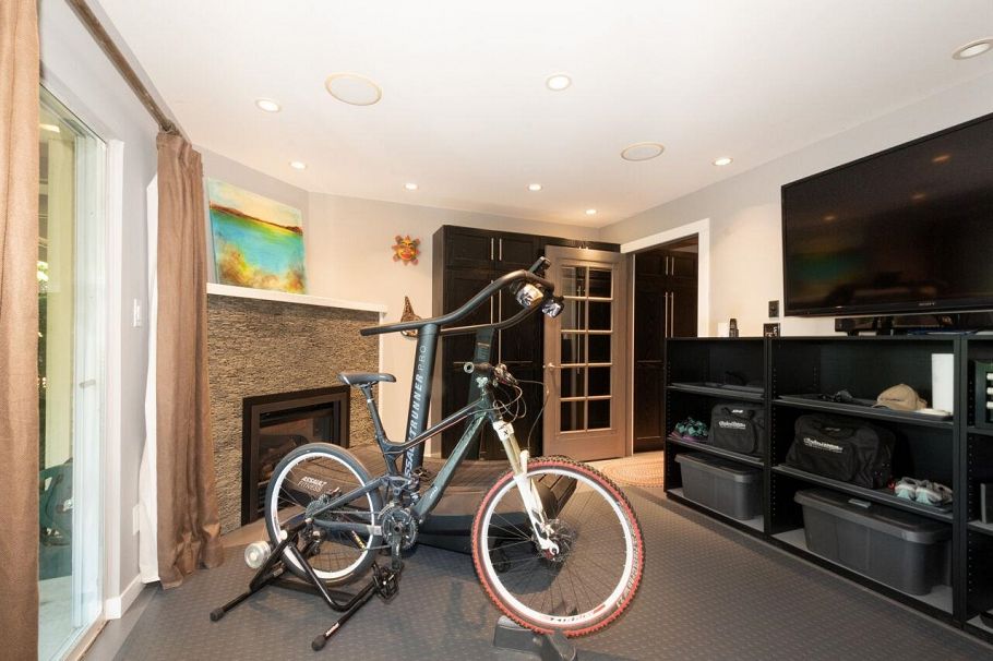39 3939 Indian River Drive North Vancouver, BC - 28