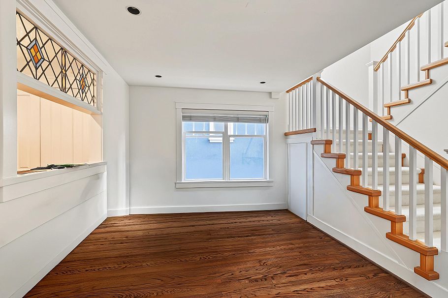 462 W 19th Avenue Vancouver, BC - 27