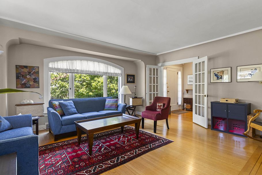 4234 W 9th Avenue Vancouver, BC - 6