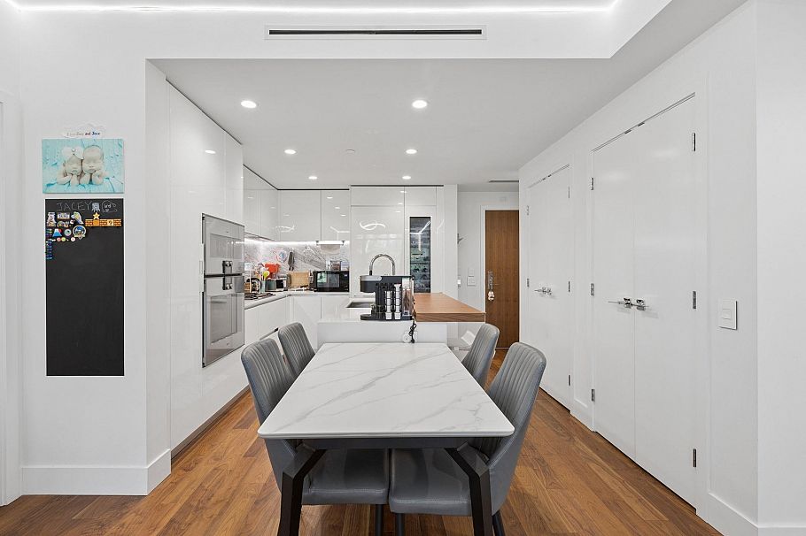 203 7428 Alberta Street Vancouver, BC - 4