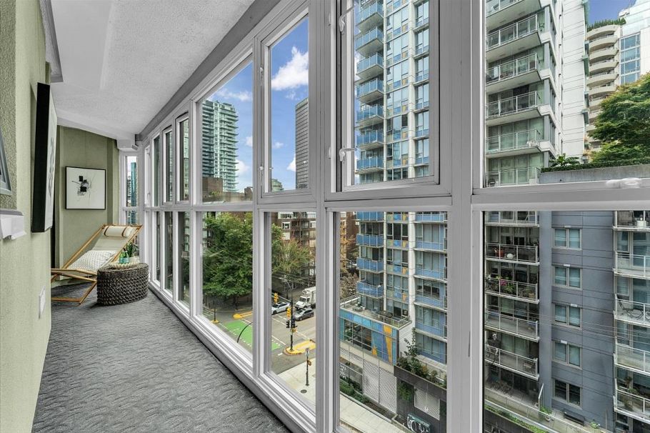 701 1010 Burnaby Street Vancouver, BC - 21