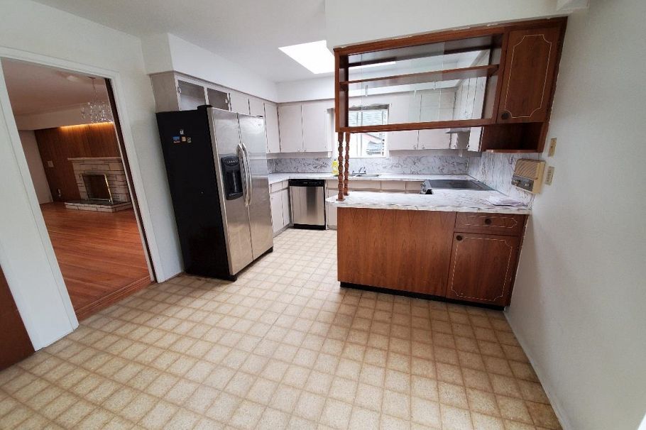 Upper 644 W 14TH STREET, North Vancouver BC V7M 1R2 North Vancouver, BC - 7