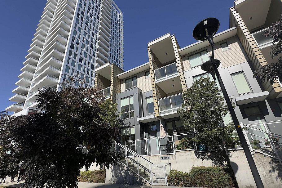 4 8599 River District Crossing Vancouver, BC - 2