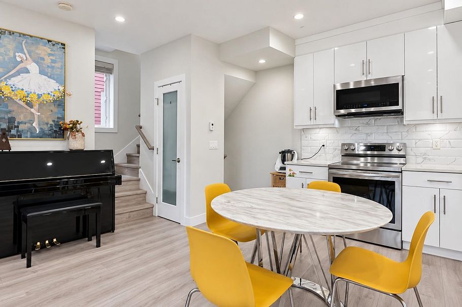 4985 Moss Street Vancouver, BC - 13