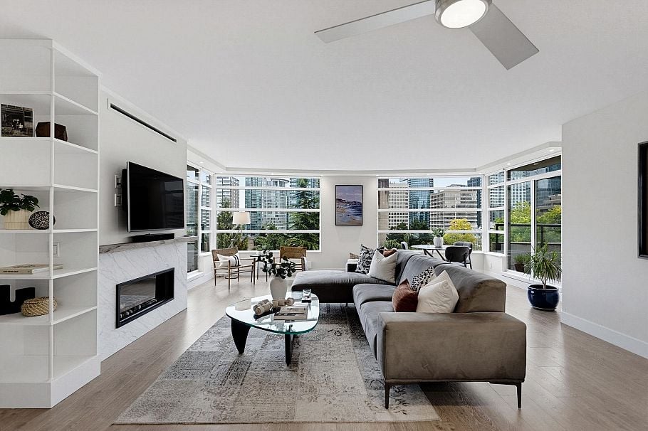 PH2-802 1225 Barclay Street Vancouver, BC - 2