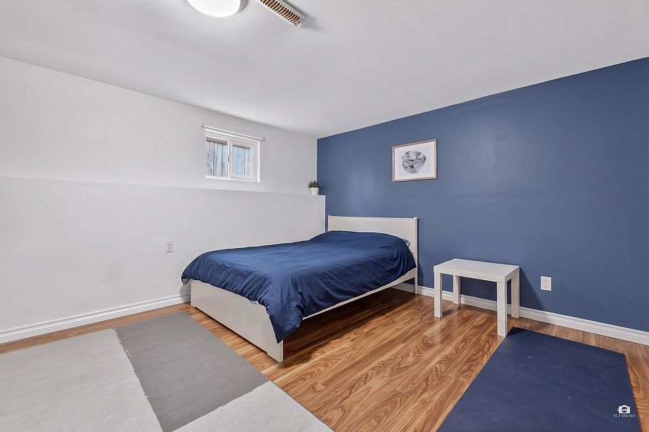 2528 E 24th Avenue Vancouver, BC - 6