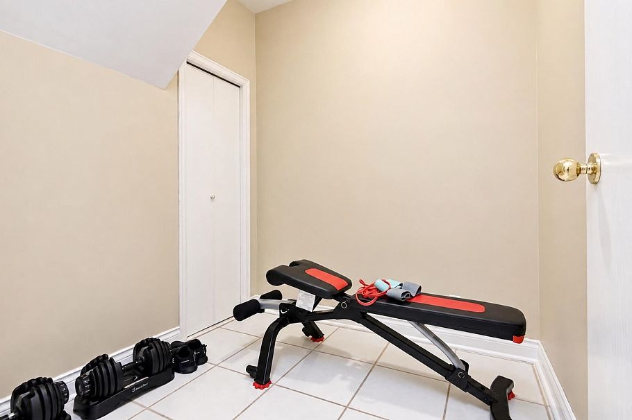 8418 Gillnet Place Vancouver, BC - 22