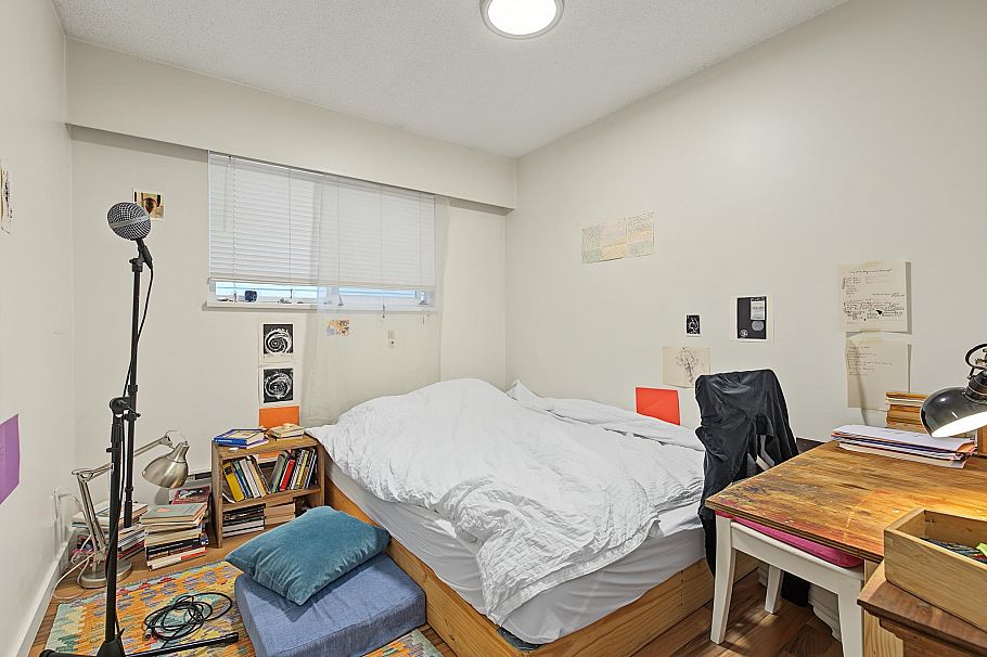 132-134 W 12th Avenue Vancouver, BC - 35